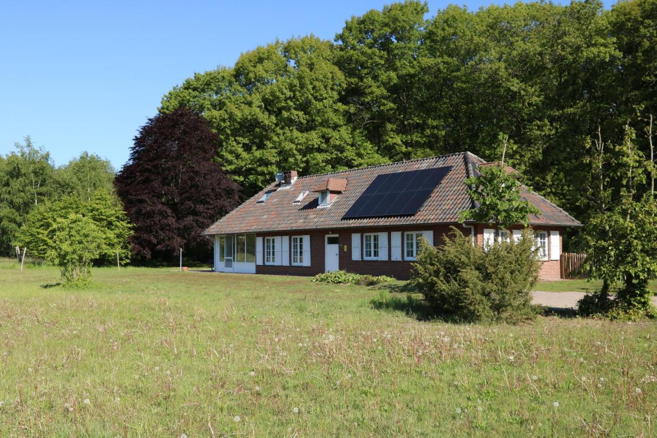 Vakantiewoning Heidebos In Het Nationaal Park Hoge Kempen Opglabbeek Exteriör bild